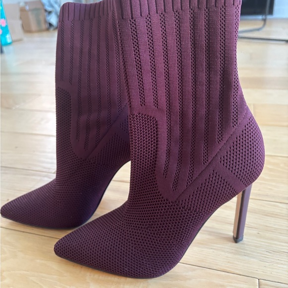 Steve Madden boots, Size 6 - Picture 3 of 3